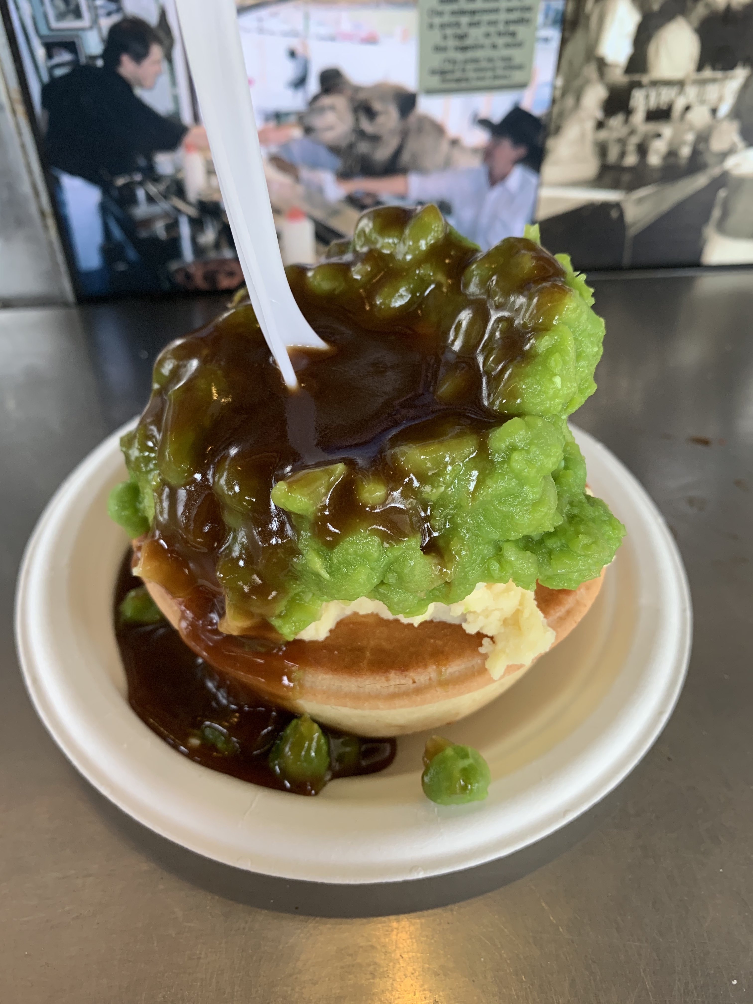 Tiger Pie, Harry's Café de Wheels, Newcastle NSW | The Meat Pie Blog